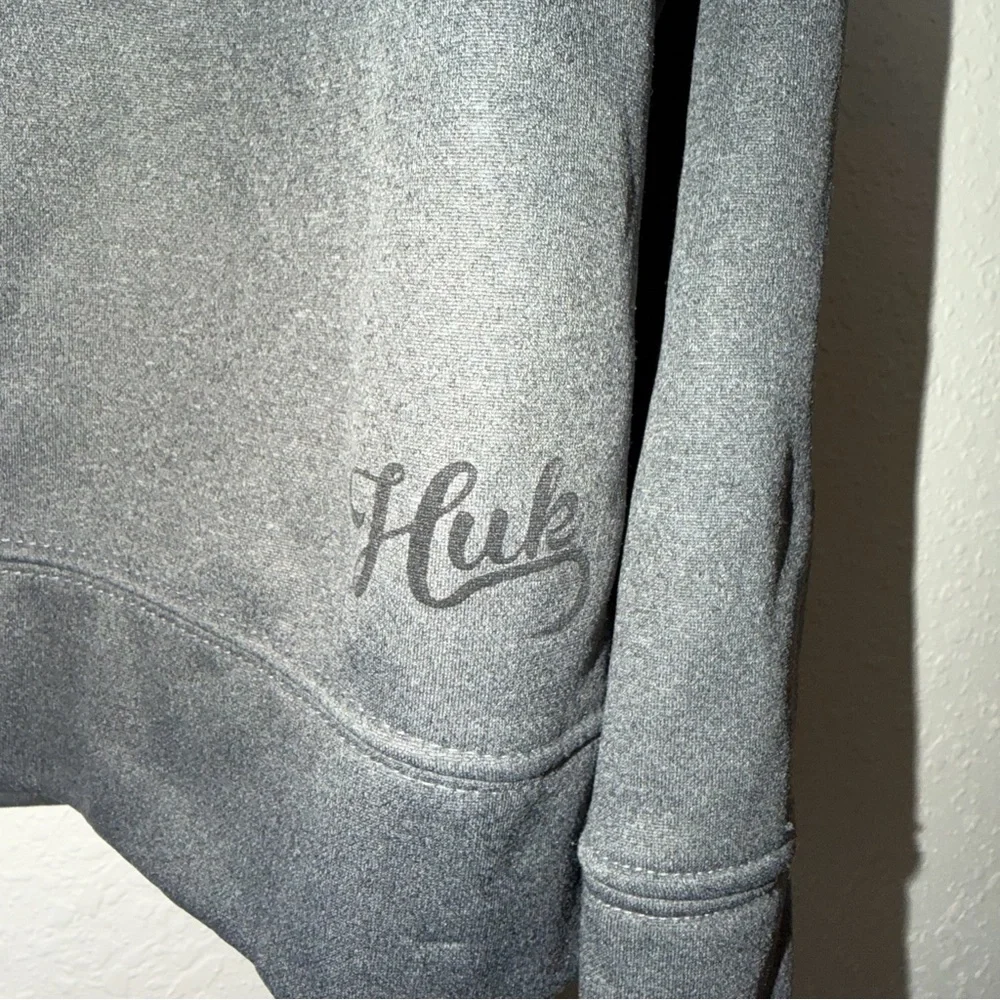 Huk Charcoal Sweatshirt size XL